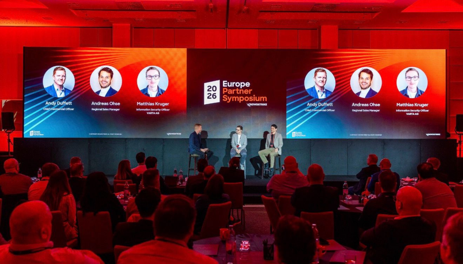 International Leadership Recognition: iIT Distribution Co-Founder Receives Visionary Leadership Award from CrowdStrike - image 4